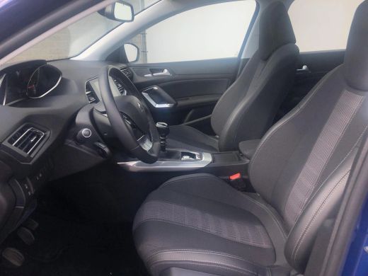Peugeot 308 1.2 PureTech Blue Lease Premium | Airco (automatisch) | Apple Carplay/Android Auto | Denon HiFi g... ActivLease financial lease