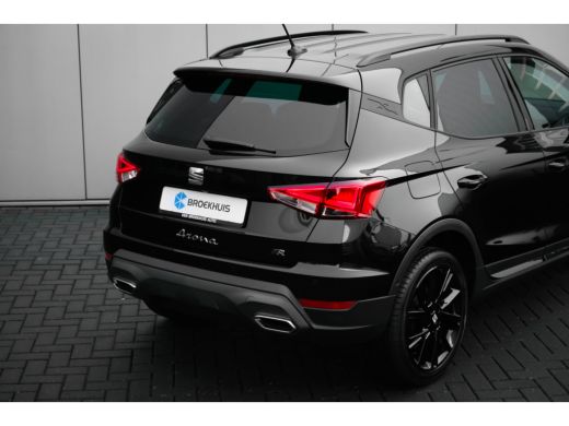 Seat Arona SEAT FR Business Connect | Achteruitrijcamera | Airconditioning automatisch met 2-zone-temperatuu... ActivLease financial lease