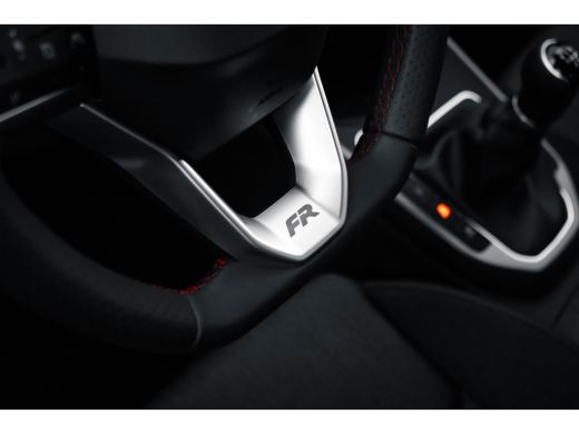 Seat Arona SEAT FR Business Connect | Achteruitrijcamera | Airconditioning automatisch met 2-zone-temperatuu... ActivLease financial lease