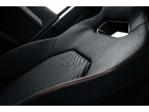 Seat Arona SEAT FR Business Connect | Achteruitrijcamera | Airconditioning automatisch met 2-zone-temperatuu... ActivLease financial lease