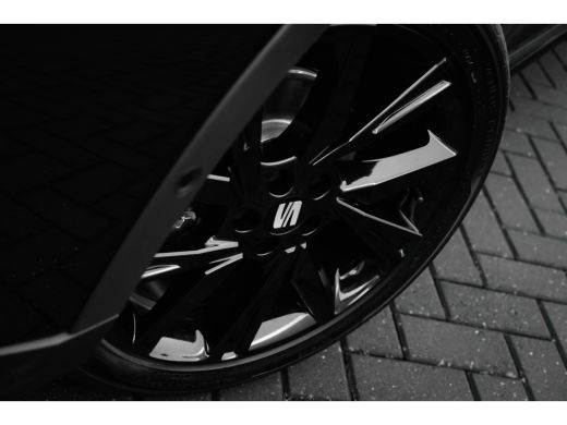 Seat Arona SEAT FR Business Connect | Achteruitrijcamera | Airconditioning automatisch met 2-zone-temperatuu... ActivLease financial lease