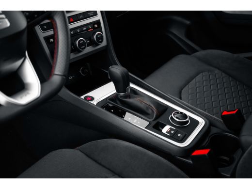 Seat Ateca SEAT FR Business Intense | Achteruitrijcamera | Airconditioning automatisch met 2-zone-temperatuu... ActivLease financial lease