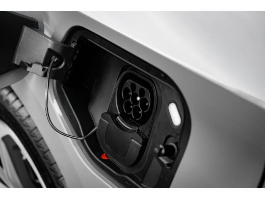Seat Leon Sportstourer SEAT FR PHEV First Edition | Achteruitrijcamera | Automatisch dimmende binnenspiegel | Dakhemel u... ActivLease financial lease