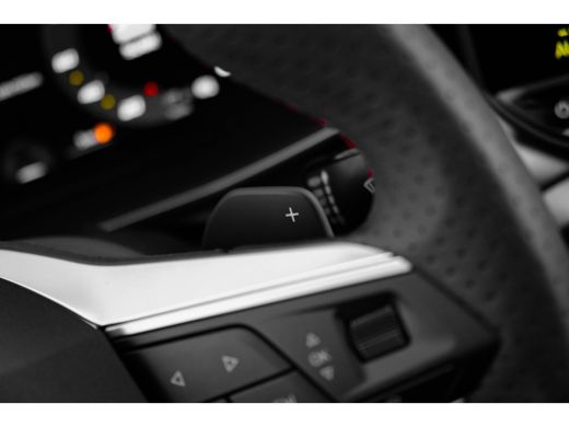 Seat Leon Sportstourer SEAT FR PHEV First Edition | Achteruitrijcamera | Automatisch dimmende binnenspiegel | Dakhemel u... ActivLease financial lease