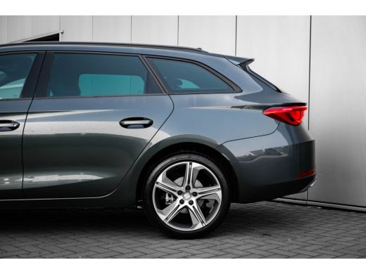 Seat Leon Sportstourer SEAT FR PHEV First Edition | Achteruitrijcamera | Automatisch dimmende binnenspiegel | Dakhemel u... ActivLease financial lease