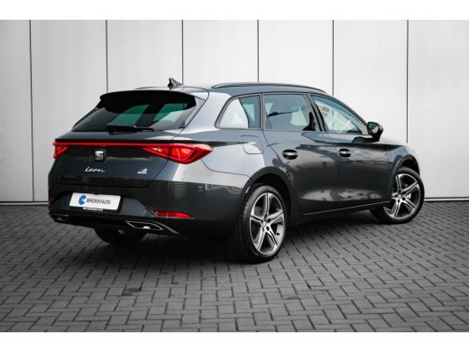 Seat Leon Sportstourer SEAT FR PHEV First Edition | Achteruitrijcamera | Automatisch dimmende binnenspiegel | Dakhemel u... ActivLease financial lease