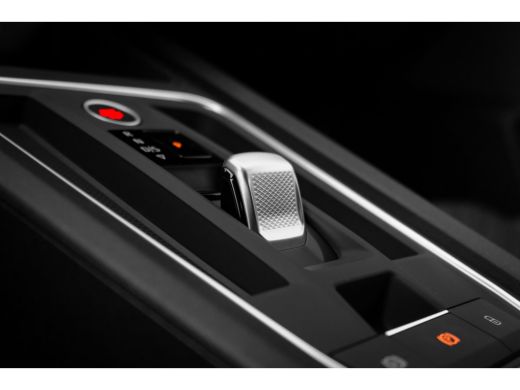 Seat Leon Sportstourer SEAT FR PHEV First Edition | Achteruitrijcamera | Automatisch dimmende binnenspiegel | Dakhemel u... ActivLease financial lease
