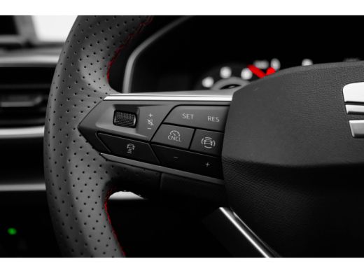 Seat Leon Sportstourer SEAT FR PHEV First Edition | Achteruitrijcamera | Automatisch dimmende binnenspiegel | Dakhemel u... ActivLease financial lease