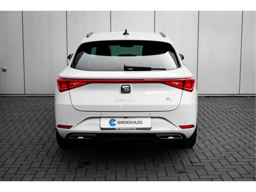 Seat Leon Sportstourer SEAT FR PHEV First Edition | Achteruitrijcamera | Automatisch dimmende binnenspiegel | Dakhemel u... ActivLease financial lease