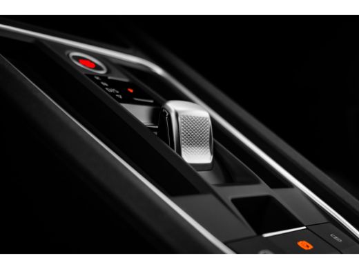 Seat Leon Sportstourer SEAT FR PHEV First Edition | Achteruitrijcamera | Automatisch dimmende binnenspiegel | Dakhemel u... ActivLease financial lease