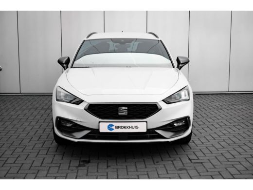 Seat Leon Sportstourer SEAT FR PHEV First Edition | Achteruitrijcamera | Automatisch dimmende binnenspiegel | Dakhemel u... ActivLease financial lease