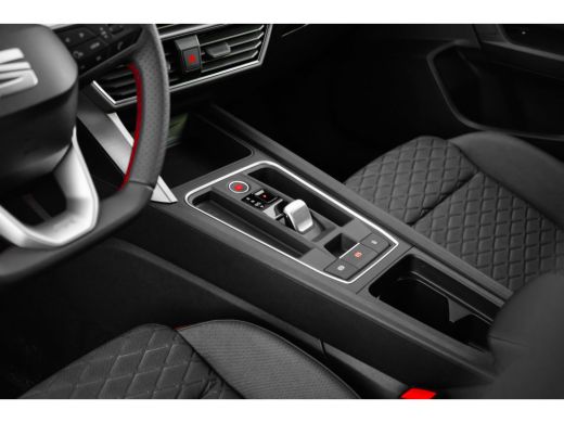 Seat Leon Sportstourer SEAT FR PHEV First Edition | Achteruitrijcamera | Automatisch dimmende binnenspiegel | Dakhemel u... ActivLease financial lease