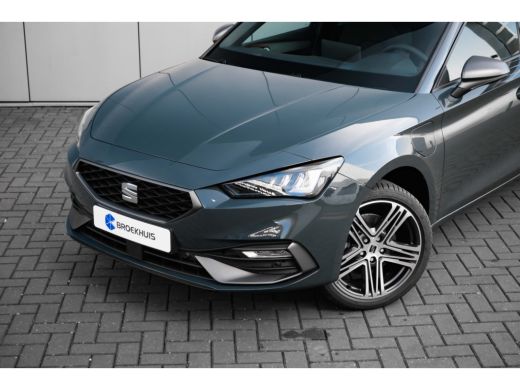 Seat Leon Sportstourer SEAT FR PHEV First Edition | Achteruitrijcamera | Automatisch dimmende binnenspiegel | Dakhemel u... ActivLease financial lease