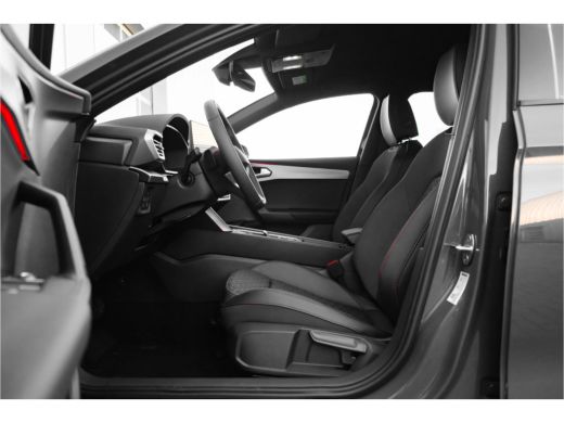Seat Leon Sportstourer SEAT FR PHEV First Edition | Achteruitrijcamera | Automatisch dimmende binnenspiegel | Dakhemel u... ActivLease financial lease