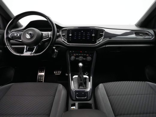 Volkswagen T-Roc 1.5 TSI 150pk DSG Sport R-Line Navigatie Trekhaak Clima Acc 288 ActivLease financial lease
