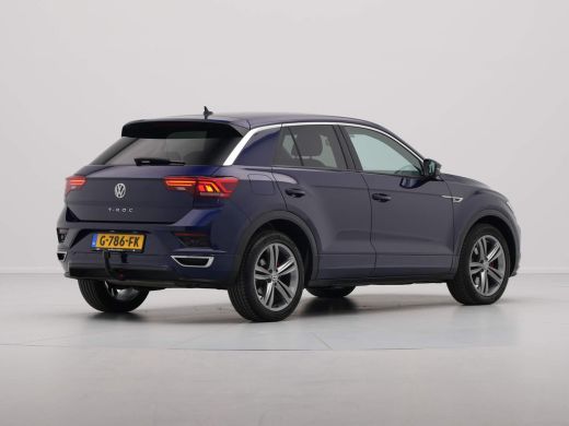 Volkswagen T-Roc 1.5 TSI 150pk DSG Sport R-Line Navigatie Trekhaak Clima Acc 288 ActivLease financial lease