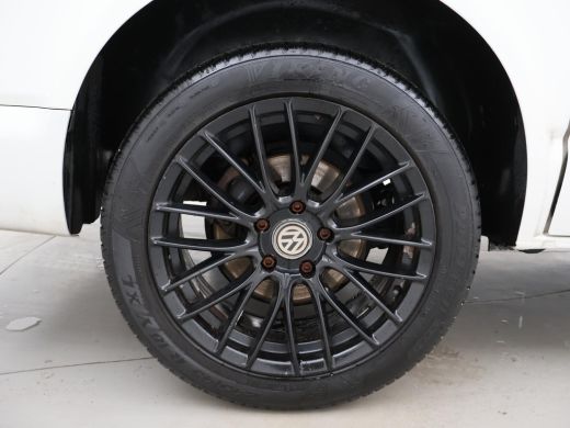 Volkswagen Transporter 2.0 TDI L1H1 + 18 INCH LMV | NAVIGATIE | DAB | CRUISE CONTROL ActivLease financial lease