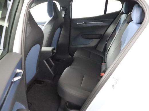 Volvo  EX30 Single Motor Extended Range Core 69 kWh ActivLease financial lease