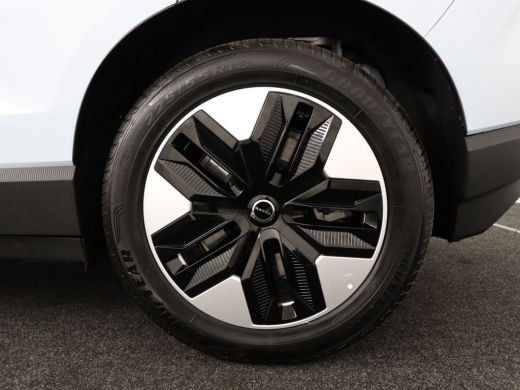 Volvo  EX30 Single Motor Extended Range Core 69 kWh ActivLease financial lease