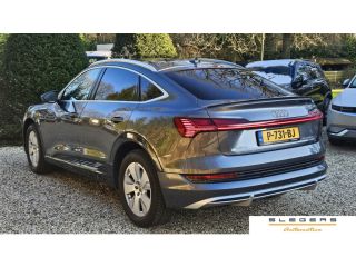 Audi e-tron Sportback 55 quattro Business edition 95 kWh Met zomer 21 inch en Wintervelgen 19 inch