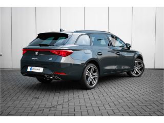 Seat Leon Sportstourer SEAT FR PHEV First Edition | Achteruitrijcamera | Automatisch dimmende binnenspiegel | Dakhemel u...