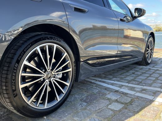 Audi A6 Avant e-tron Advanced edition performance 100 kWh ActivLease financial lease