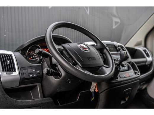 Fiat Ducato **2.3 MultiJet Bakwagen met laadklep | Euro 6 | 131 PK | Climate | Camera | Cruise | LED** ActivLease financial lease