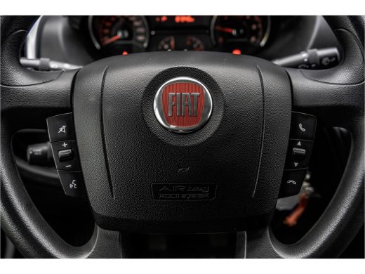 Fiat Ducato **2.3 MultiJet Bakwagen met laadklep | Euro 6 | 131 PK | Climate | Camera | Cruise | LED** ActivLease financial lease