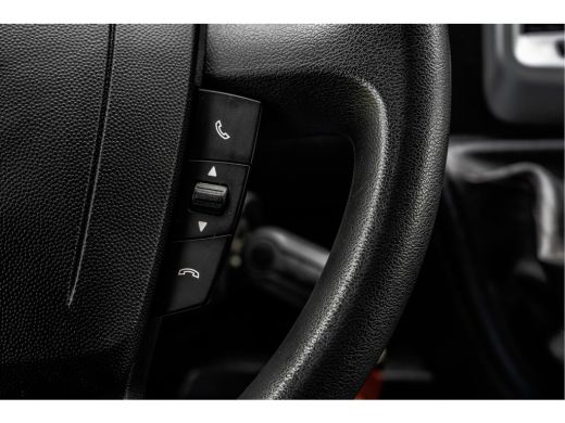 Fiat Ducato **2.3 MultiJet Bakwagen met laadklep | Euro 6 | 131 PK | Climate | Camera | Cruise | LED** ActivLease financial lease