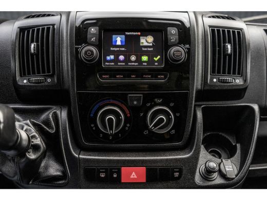 Fiat Ducato 2.3 MultiJet Bakwagen met laadklep | Heavy Duty | 131 PK | Euro 6 | Cruise | Airco | Camera ActivLease financial lease