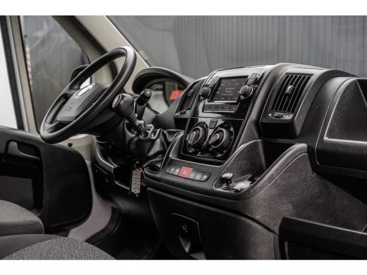 Fiat Ducato 2.3 MultiJet Bakwagen met laadklep | Heavy Duty | 131 PK | Euro 6 | Cruise | Airco | Camera ActivLease financial lease