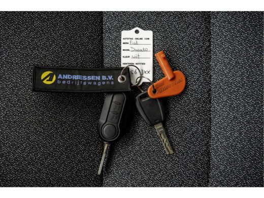 Fiat Ducato 2.3 MultiJet Bakwagen met laadklep | Heavy Duty | 131 PK | Euro 6 | Cruise | Airco | Camera ActivLease financial lease