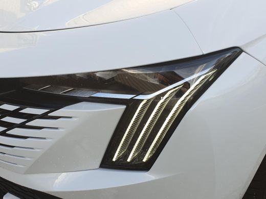 Peugeot 508 SW Peugeot 1.6 HYbrid 225 GT | Achteruitrijcamera | Apple Carplay/Android Auto | Cruise control a... ActivLease financial lease
