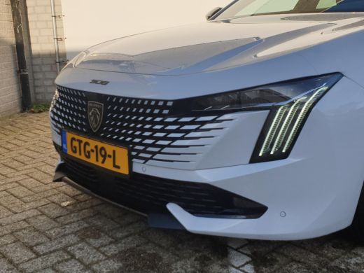 Peugeot 508 SW Peugeot 1.6 HYbrid 225 GT | Achteruitrijcamera | Apple Carplay/Android Auto | Cruise control a... ActivLease financial lease