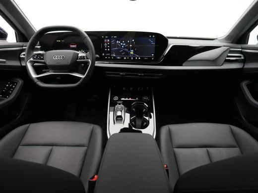Audi A5 Limousine 2.0 TFSI Advanced Edition Stoelverwarming Clima CarPlay Camera Ambient lighting ActivLease financial lease