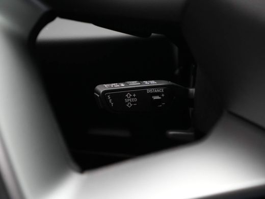 Audi A5 Limousine 2.0 TFSI Advanced Edition Stoelverwarming Clima CarPlay Camera Ambient lighting ActivLease financial lease