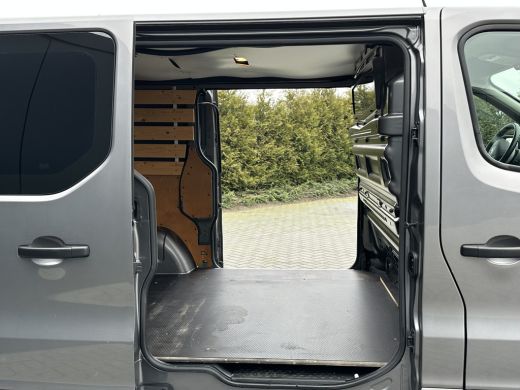 Opel Vivaro 1.6 CDTI 122 PK SPORT / L1H1 / Edition / 2x SCHUIFDEUR / CAMERA / AIRCO / CRUISE / 3-ZITS / ACHTE... ActivLease financial lease