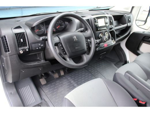 Peugeot Boxer 335 2.0 BlueHDI 165 PK EURO6 | GESLOTEN LAADBAK + DHOLLANDIA LAADKLEP | AIRCO ActivLease financial lease
