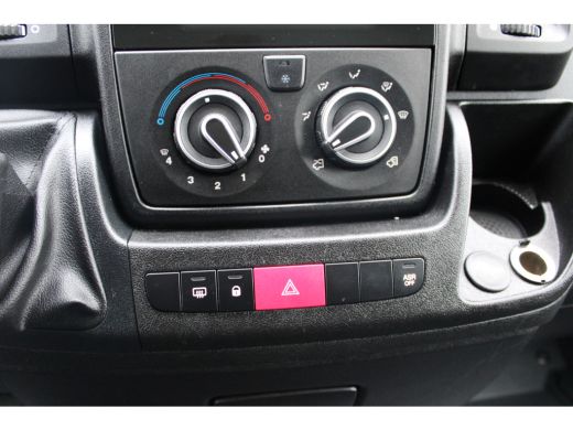 Peugeot Boxer 335 2.0 BlueHDI 165 PK EURO6 | GESLOTEN LAADBAK + DHOLLANDIA LAADKLEP | AIRCO ActivLease financial lease