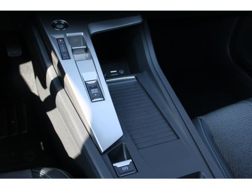 Peugeot e-308 SW Style EV 54 kWh | 11 kW lader | 11 kW lader | Anti doorSlip Regeling ActivLease financial lease