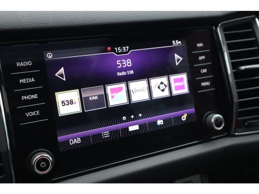 Skoda Kodiaq 1.5 TSI Business Edition Pano / Canton / 19inch / Camera / Dodehoek / NL-Auto ActivLease financial lease
