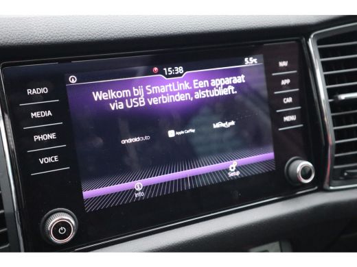 Skoda Kodiaq 1.5 TSI Business Edition Pano / Canton / 19inch / Camera / Dodehoek / NL-Auto ActivLease financial lease