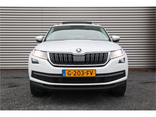 Skoda Kodiaq 1.5 TSI Business Edition Pano / Canton / 19inch / Camera / Dodehoek / NL-Auto ActivLease financial lease
