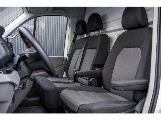 Volkswagen Crafter 2.0 TDI Bakwagen met laadklep | Euro 6 | 177 PK | Adaptive Cruise | Airco ActivLease financial lease