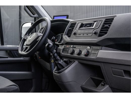 Volkswagen Crafter 2.0 TDI Bakwagen met laadklep | Euro 6 | 177 PK | Adaptive Cruise | Airco ActivLease financial lease