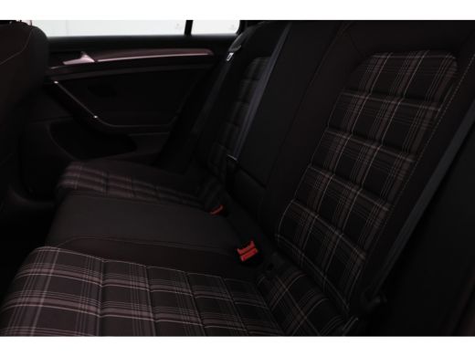 Volkswagen Golf 2.0 TDI GTD Automaat, GTD, Apple carplay, Climate, ActivLease financial lease