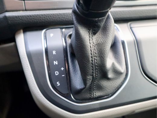 Volkswagen Transporter 2.0 TDI 150PK DSG LUXE DUBBELE CABINE ActivLease financial lease