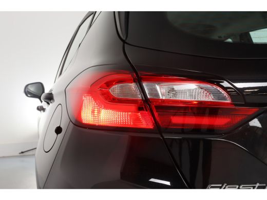 Ford Fiesta 1.0 EcoBoost Connected | Trekhaak | Parkeersensoren | Navi by App Android auto & Apple Carplay | ... ActivLease financial lease