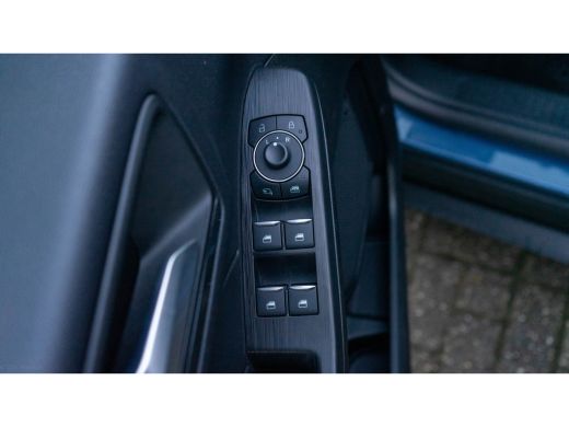 Ford Kuga 2.5 PHEV ST-Line 225PK | 19" lichtmetalen velgen | Climate Control | Cruise Control ActivLease financial lease