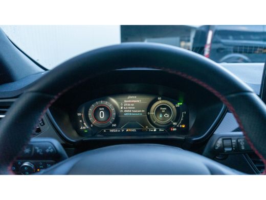 Ford Kuga 2.5 PHEV ST-Line 225PK | 19" lichtmetalen velgen | Climate Control | Cruise Control ActivLease financial lease